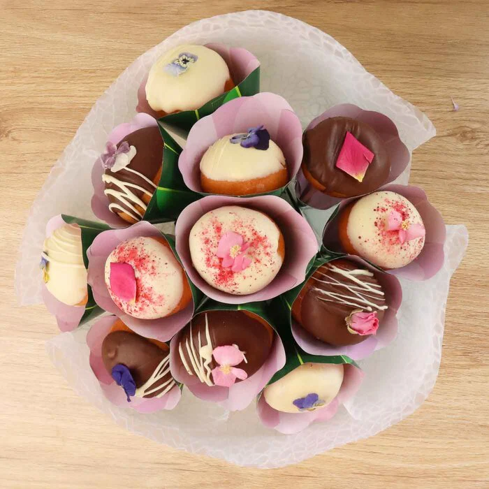 Flower Bouquet Donut Small - Image 3