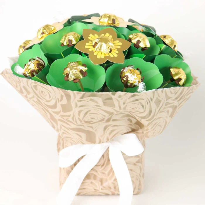 Golden Flower Bouquet Grand - Image 3