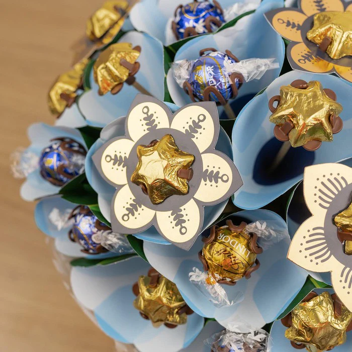 Starry Night Bouquet Deluxe - Image 3