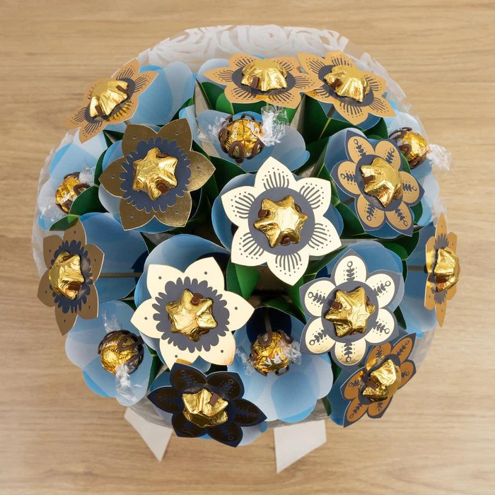 Starry Night Bouquet Grand - Image 3